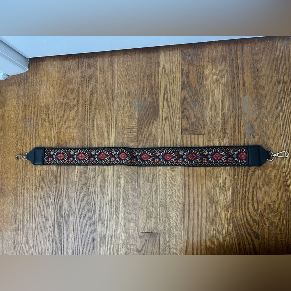 Purse guitar strap with Intricate Design